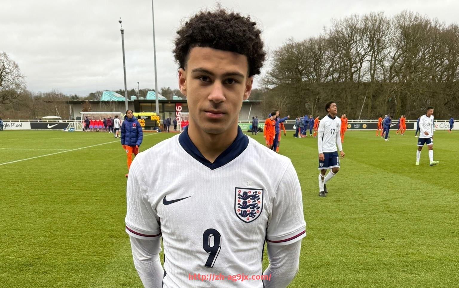 ag9游会-世俱杯半决赛焦点战回顾：强强对话精彩不断