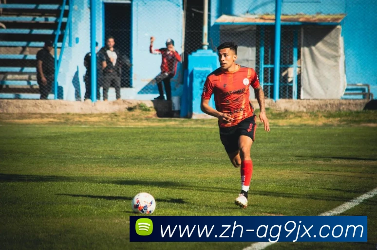 足球运动极端打法是否会对球员身体造成长期负面影响